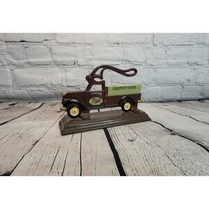 Chesnutt Creek Vintage Nutcracker Truck